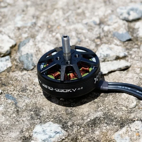Foxeer Black Hornet 3210 900KV Motor For Long Rang RC Drone - Image 2